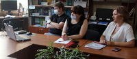 Мешканці сіл Михайлюцької сільської територіальної громади, користувачі місцевих бібліотек, спілкувалися зі спеціалістами з правових питань у Skype